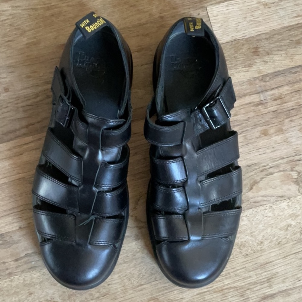 Dr. Martens vibal sole closed toe sandals